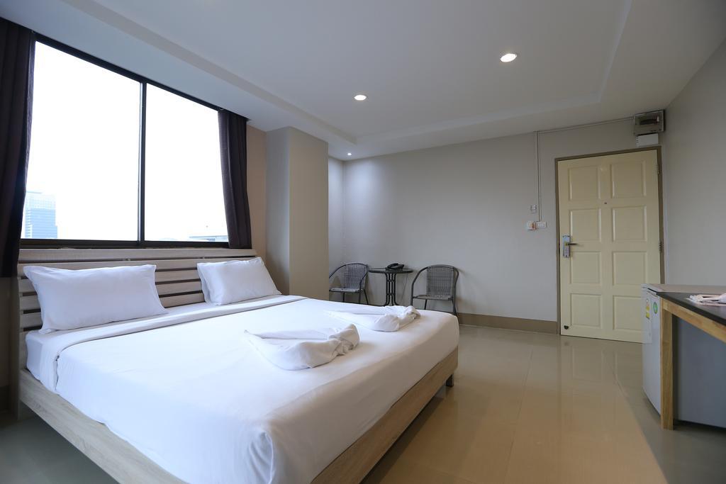 Ck2 Hotel Бангкок Экстерьер фото