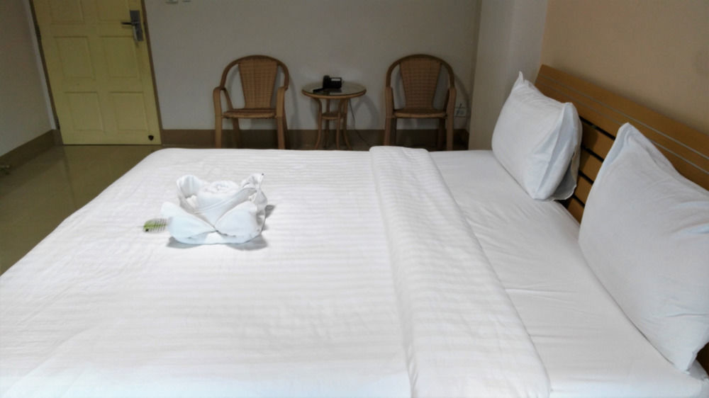 Ck2 Hotel Бангкок Экстерьер фото